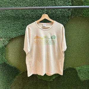 Vintage Miami Beach Spellout T-shirt Size XL